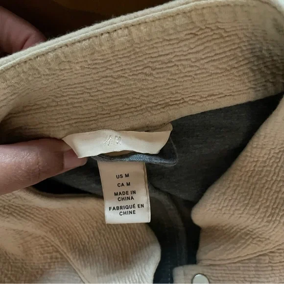 H&M bomber overcoat chore jacket large pockets off white cream shirt minimal - Picture 8 of 13